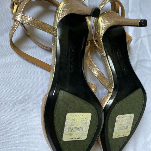 Calvin Klein leather heels  size 6.5 EUC - Picture 4 of 4